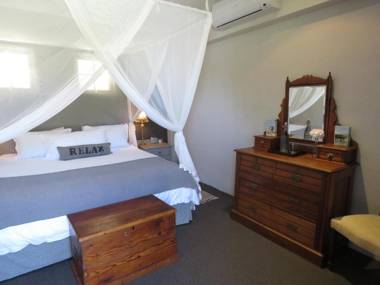 Broadlands Country House