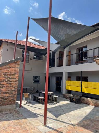 Africa Footprints Lodge Kempton Park