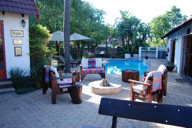 Journey's Inn Africa Airport Lodge