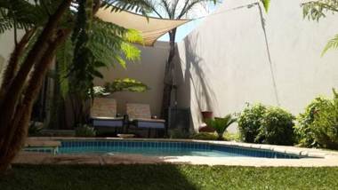 Eagle Rock Executive Guest House