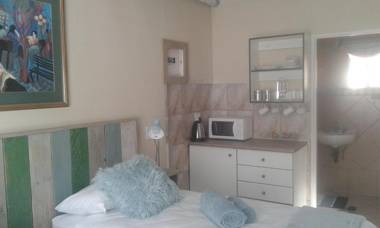 Allen Grove Self Catering