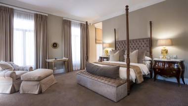 Fairlawns Boutique Hotel & Spa