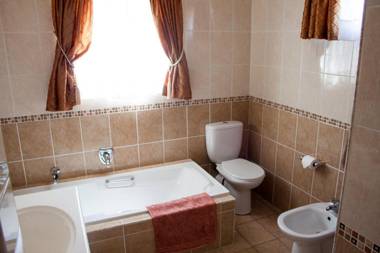 Apartment at 34 Columbine Avenue