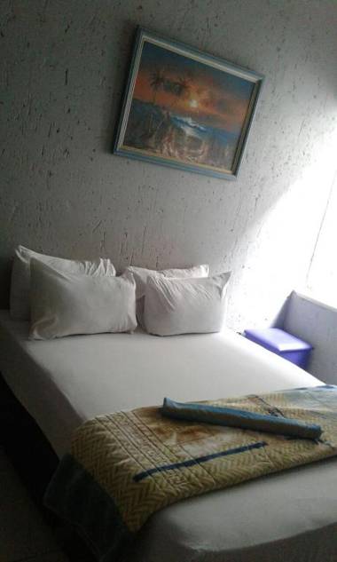 Royal Crown Guesthouse