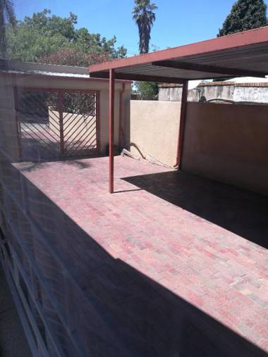 Naisar's Apartments PrimroseJohannesburg