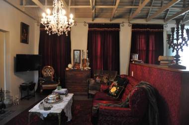 Festina Lente Guesthouse