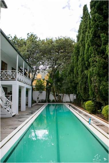 Sandton Farmhouse Executive B&B