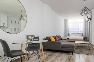 116 Illovo Mews Studio