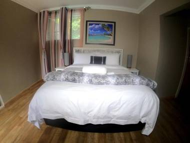 FM GUEST LODGE Comfort Tranquility & Peace of Mind