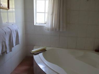 Sweet Thorn Tree Spacious cottage for 2 people with great terrace