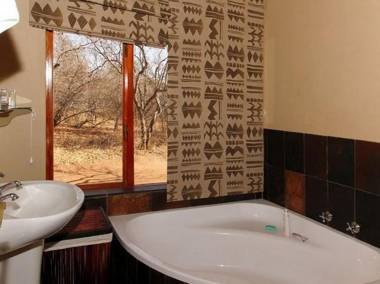 Gem Bateleur Lodge