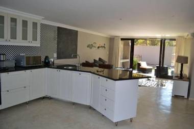 Raptors Wildlife Escapes