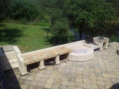 Own Pool - Ample Space - Beautiful Views