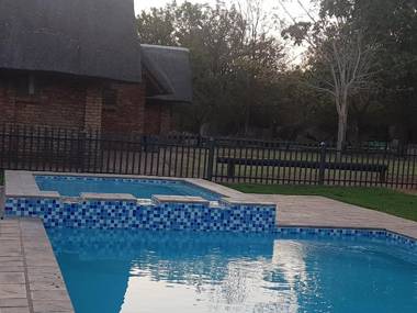 Ekuthuleni River Front Chalets