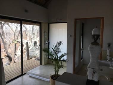 The Wild Blue Lodge SAFARI & SPA