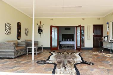 Msitu Kwetu lodge & safaris