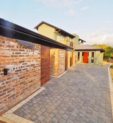 Fever Tree Guesthouse