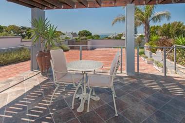 Whale Away Guest House