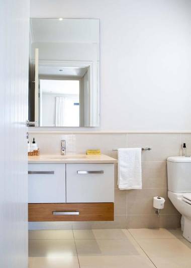 Marine Square Luxury Suites