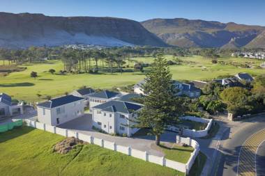 269 on Main Holiday Home