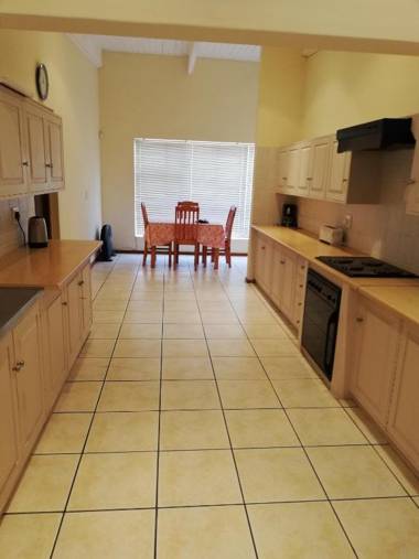 C the C - Holiday Home