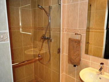 Great White Accommodation