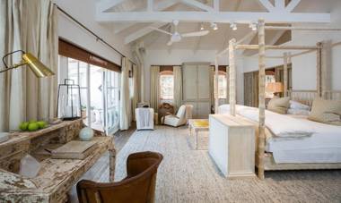 Akademie Street Boutique Hotel