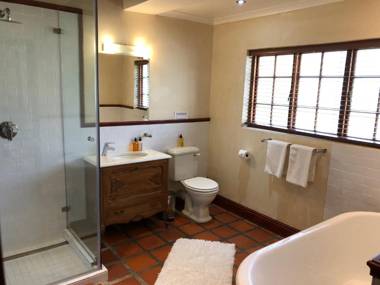 Bo La Motte Farm Cottages