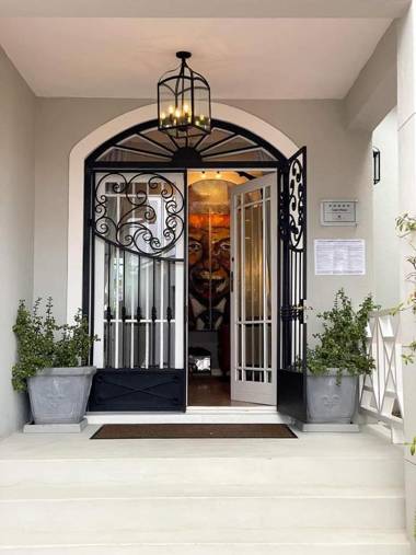 Fleur du Soleil Luxury Guesthouse