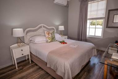 The Corner House L'A-nnexe