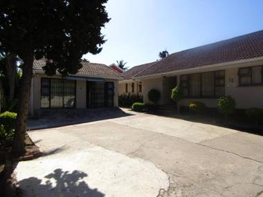 Yolonwabo Bed & Beakfast