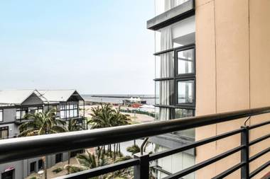 Point Waterfront Apartments