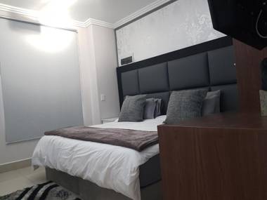 Cyro Apartments at Central Park