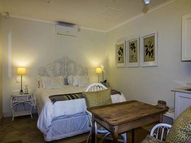 Maison H Guest House