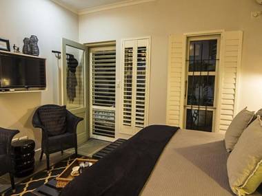 Maison H Guest House