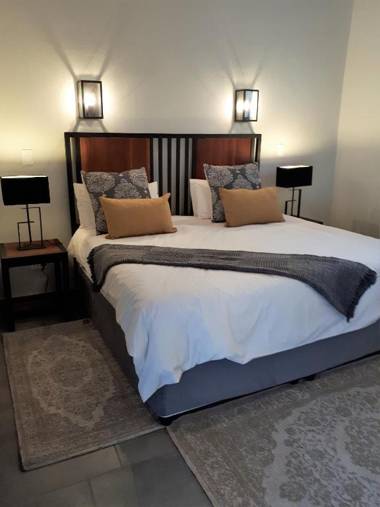 Valley Of The Rainbow Estate