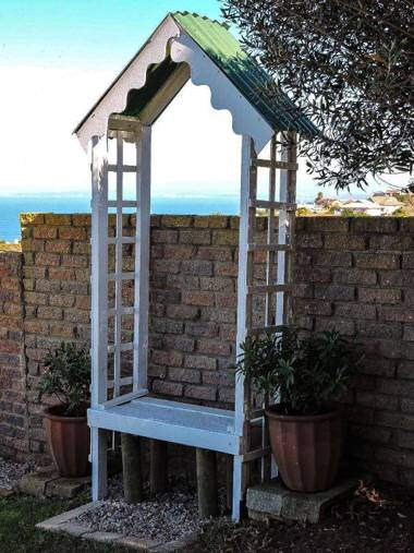 Amzee Bokmakierie Guest House