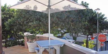 the Charles - Guesthouse