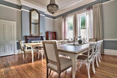 Parker Cottage Guesthouse