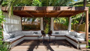 Cape Standard Guest House