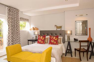Four Rosmead Boutique Guesthouse