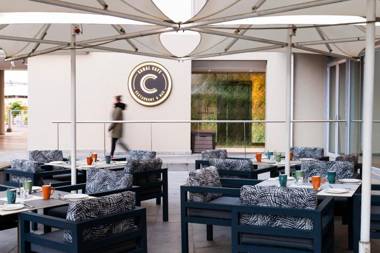 aha Harbour Bridge Hotel & Suites