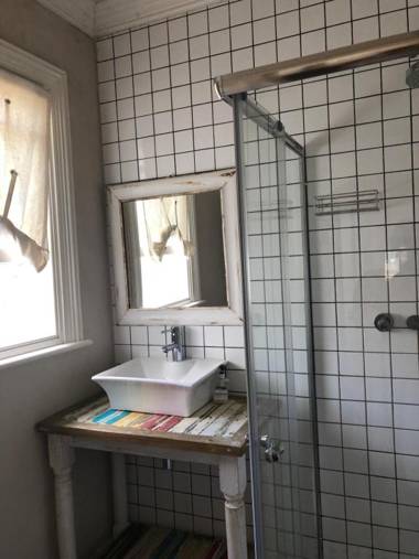 Cape Nelson Guest House