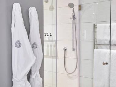 Queen Victoria Hotel