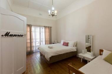 Green Elephant Backpackers