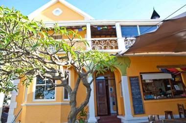 Green Elephant Backpackers