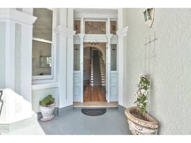 The Cape Colonial Guest House