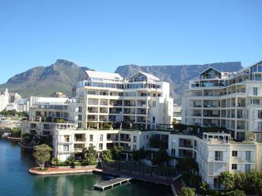 Mountain Marina Luxury Apartments
