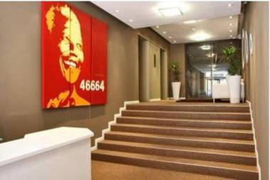 At Greenmarket Place