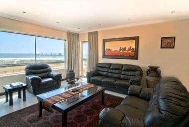 Cape Town Beachfront Accommodation in Blouberg